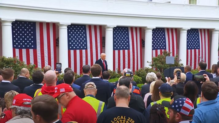Donald Trump fala no Dia da Libertação