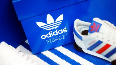 Adidas pode ter alteração nos preços para os EUA devido a política de Trump