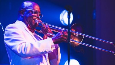 Jesus "Aguaje" Ramos, da Buena Vista Social Orchestra: sucesso no Brasil