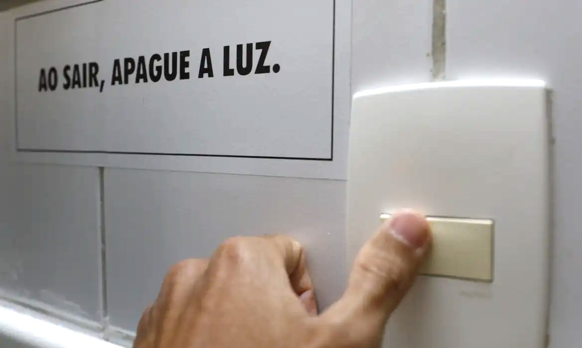 conta de luz, energia elétrica, agência brasil
