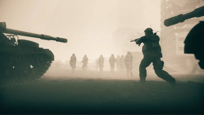 Imagem desfoacda de tanques de guerra e soldados armados em um campo de batalha