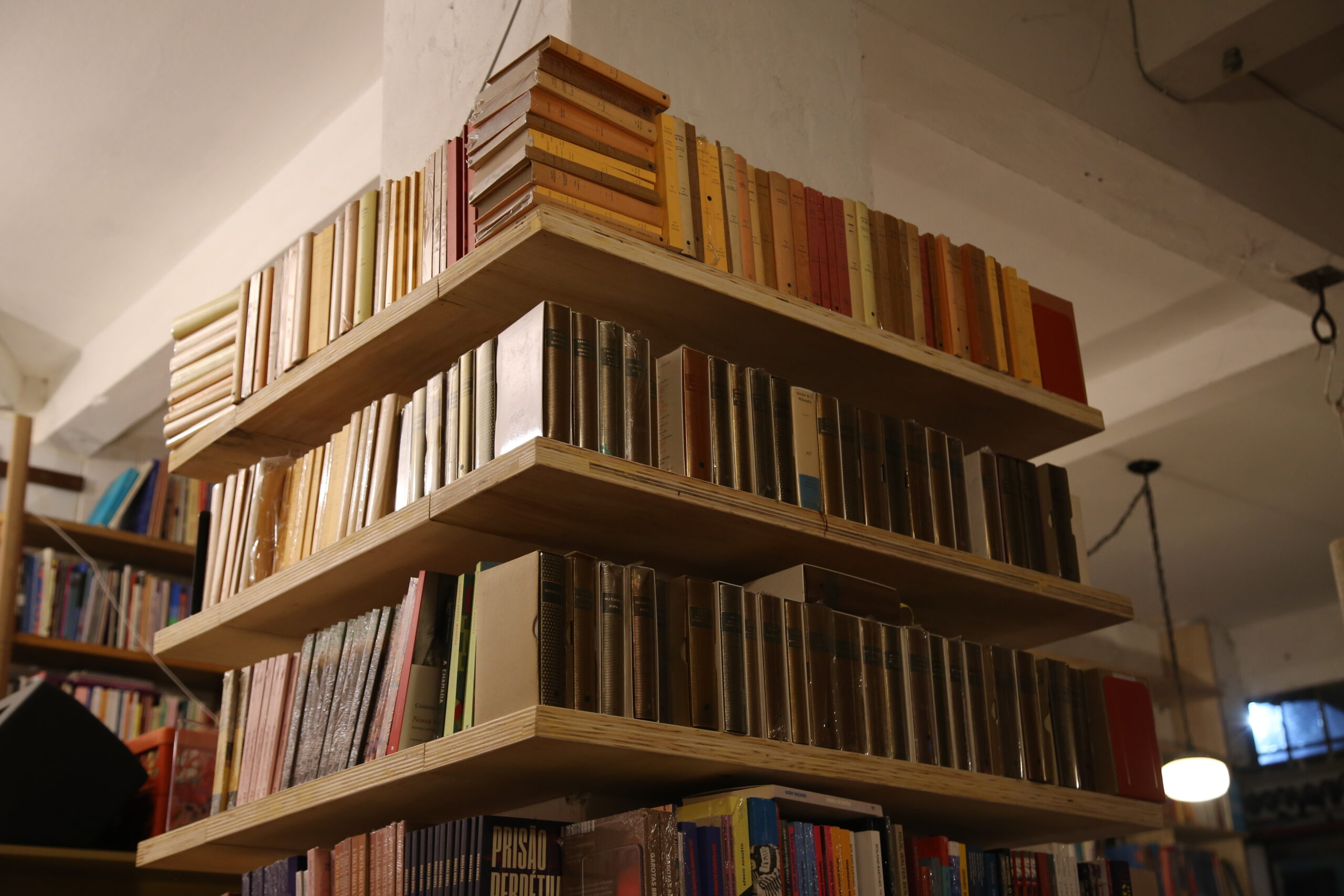 Livraria Ponta de Lança