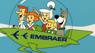 Carro-voador dos Jetsons com o logotipo da Embraer
