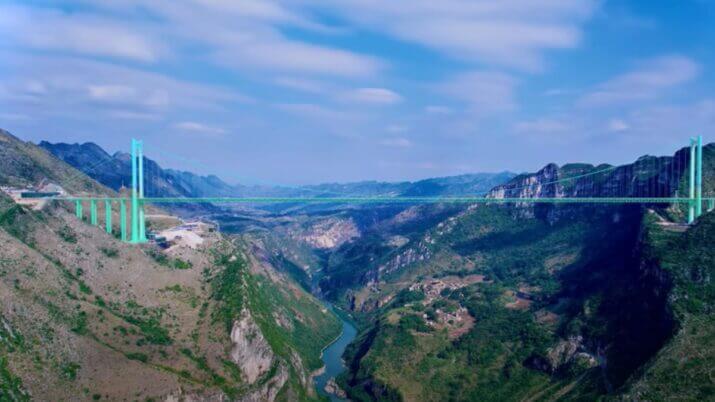 A ponte Huajiang Grand Canyon, localizada na província de Guizhou, na China