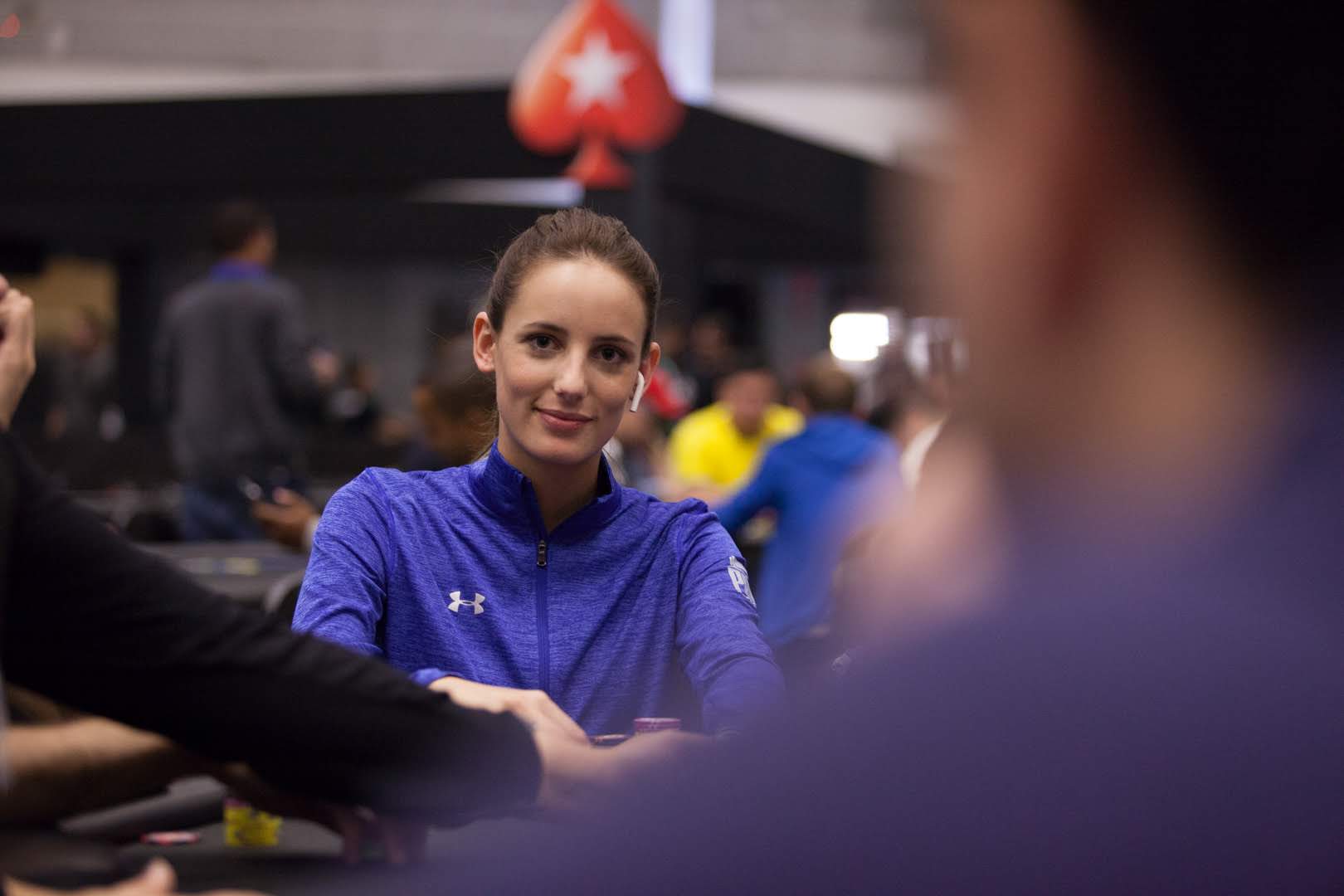 Dani Seyffert durante partida do Campeonato brasileiro de Pôquer.- Foto: Arquivo Pessoal/Brazilian Series of Poker