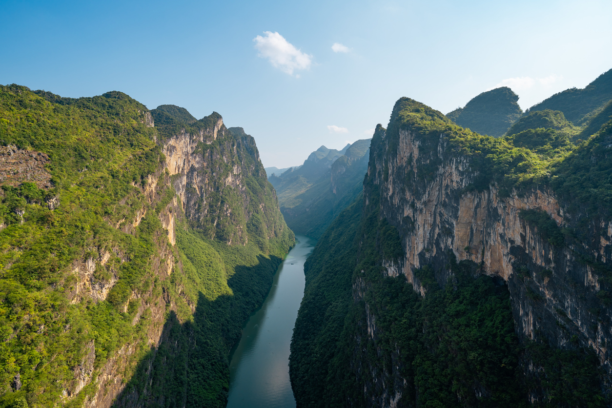O Huajiang Grand Canyon