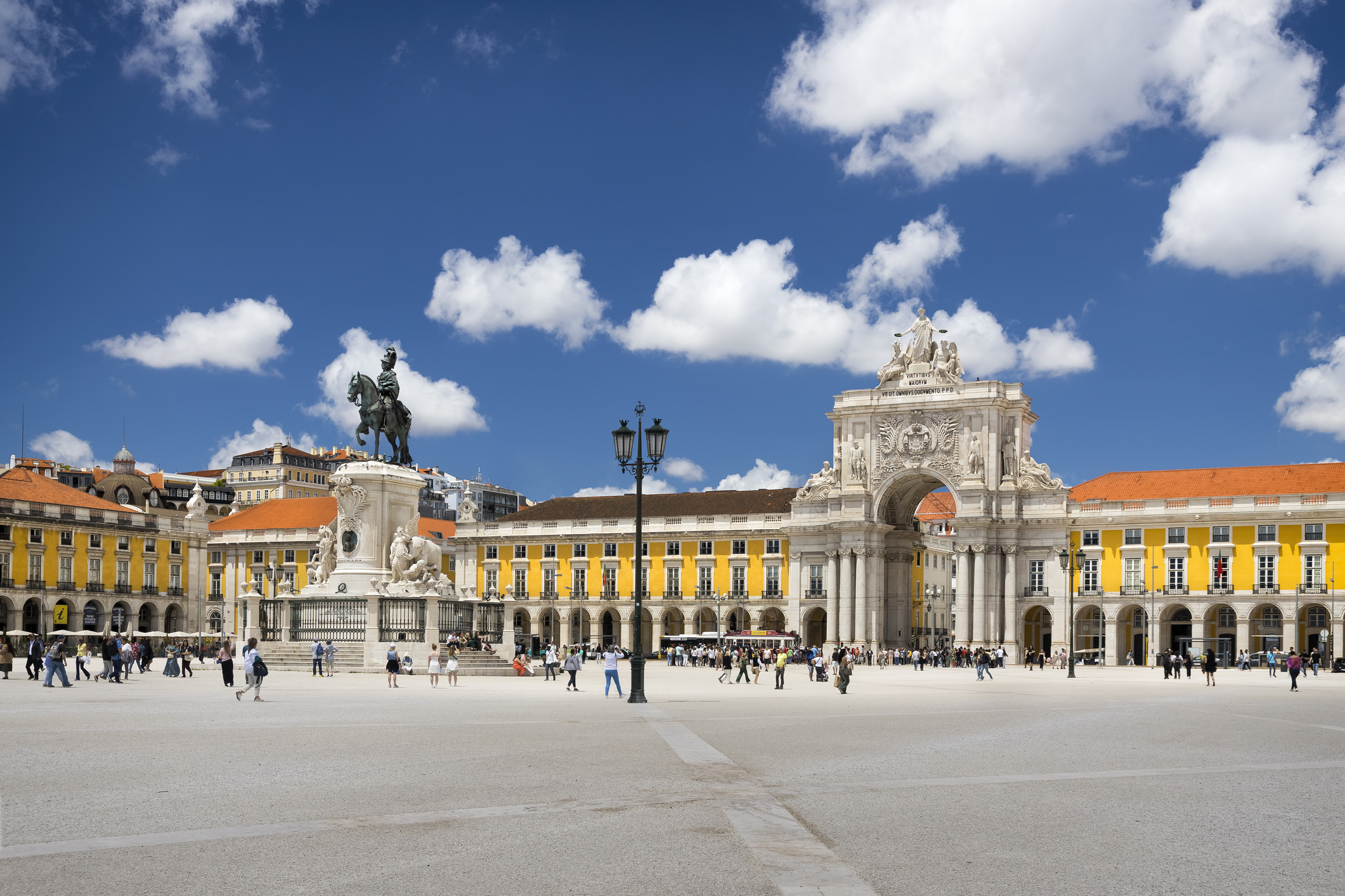 Praça do Comércio, na cidade de Lisboa