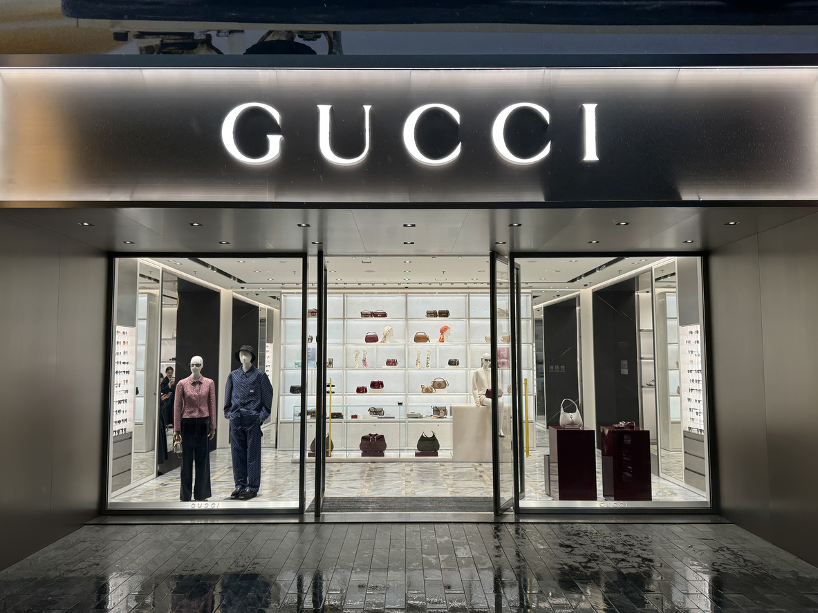 A Gucci vem enfrentando quedas sucessivas de receita desde 2023