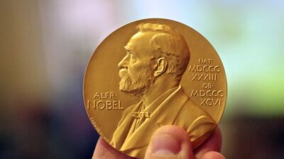 Como um obituário cruel, pólvora no bolso e um testamento em Paris mudaram para sempre a biografia de Alfred Nobel