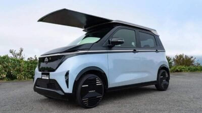 Carro da Nissan movido a energia solar