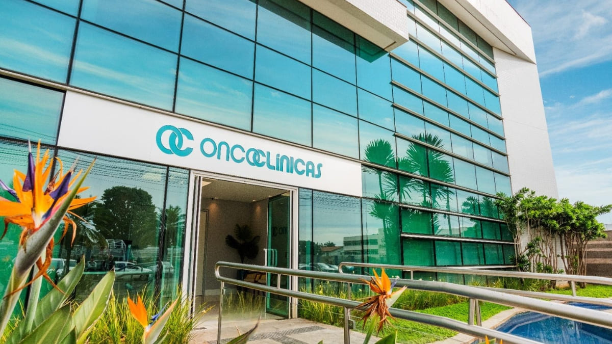 Oncoclínicas (ONCO3) sin consejo: crisis financiera aguda