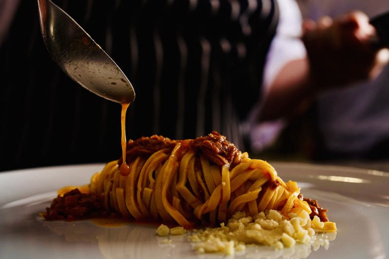 Tajarin com Ragu de Coelho do Simone