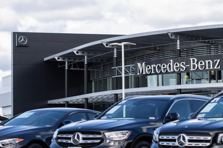 A Mercedes-Benz reportou queda nas vendas no terceiro trimestre de 2025