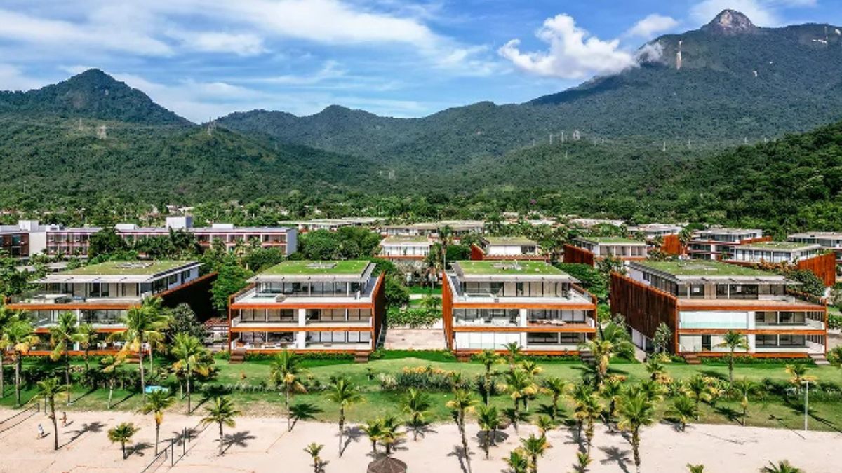 O FRAD.E Hotel, Marina, Golf & Vilas