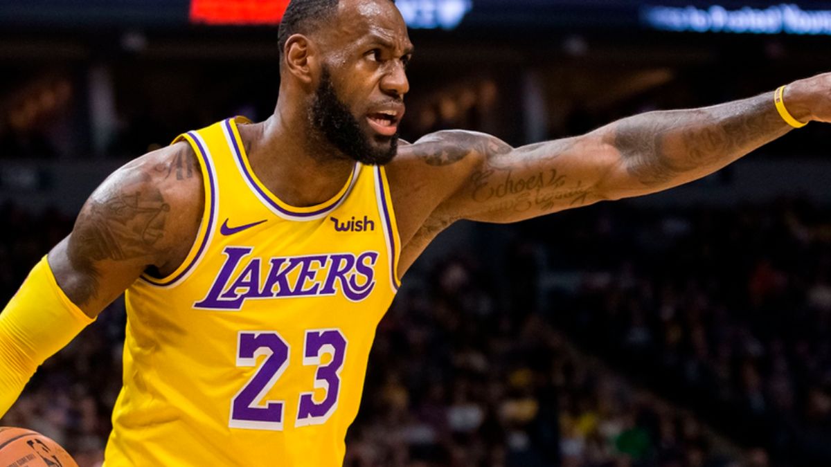 LeBron James em quadra