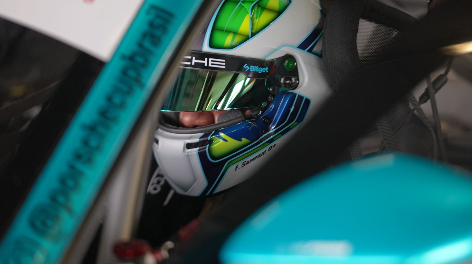 Parceria entre a Bitget e o piloto Flávio Sampaio marca a temporada 2025 da Porsche Cup Brasil