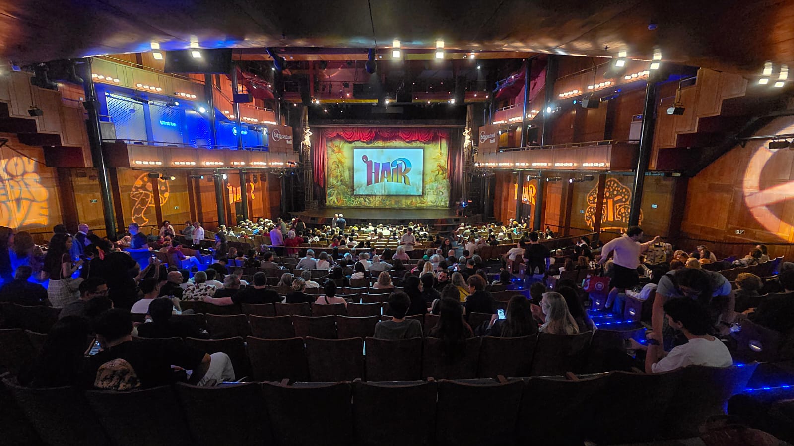 Aberto ao público no último dia 24 de outubro, teatro chega como investimento do BTG Pactual na economia criativa e no contato com a sociedade