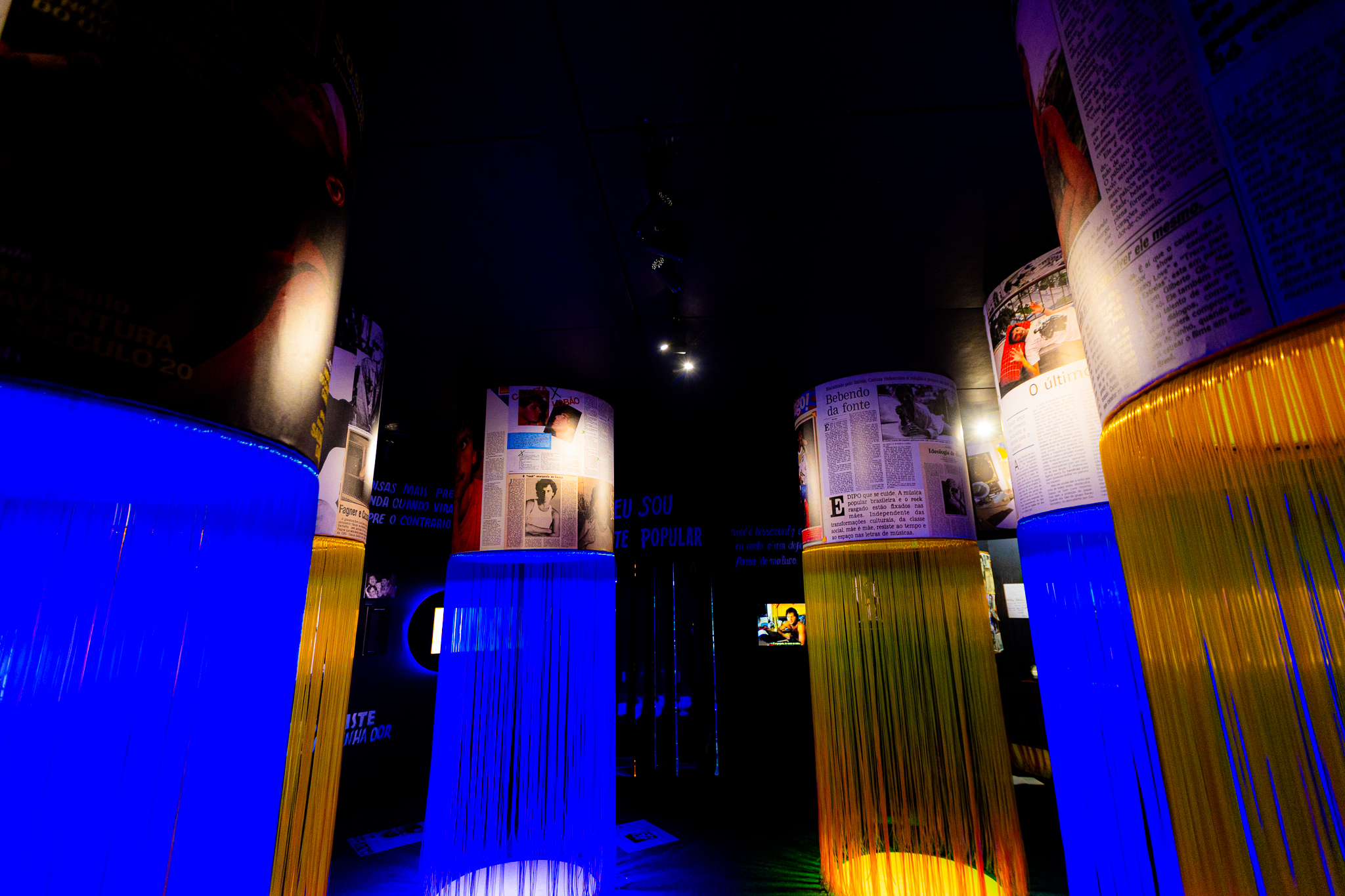 Mostra CAZUZA EXAGERADO