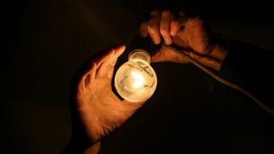 Energia elétrica; luz