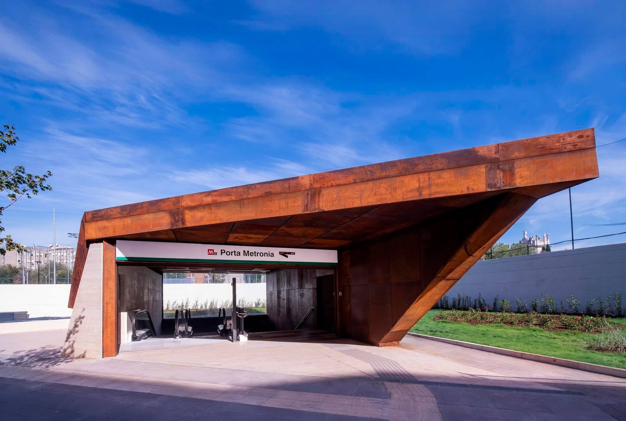  estação Porta Metronia  