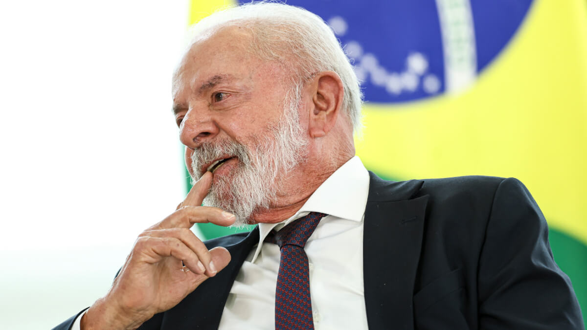 Brasil: Gobierno propone reducir jornada laboral a 40 horas