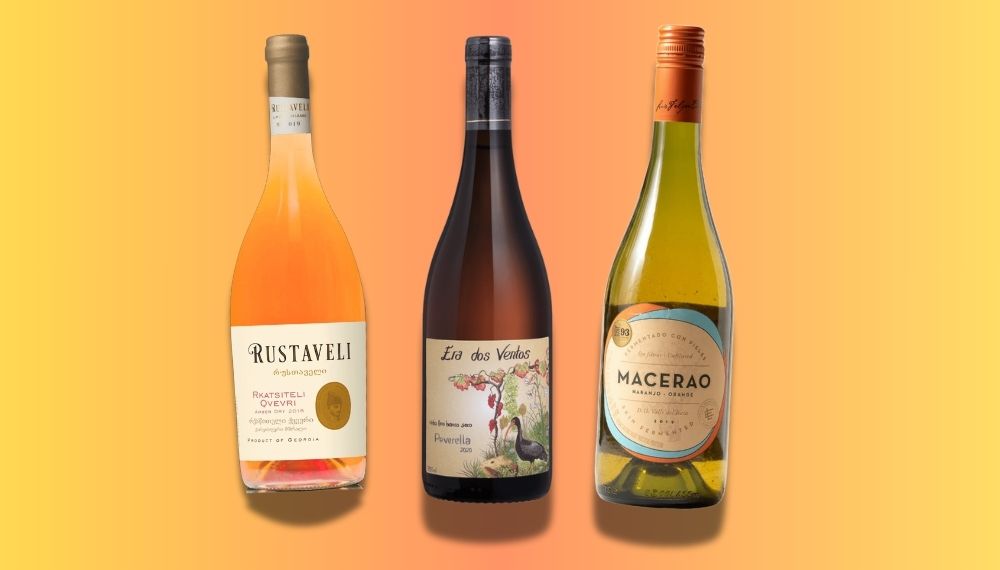 O vinho laranja é um vinho elaborado com uvas brancas que passa por um processo de vinificação como o dos vinhos tintos