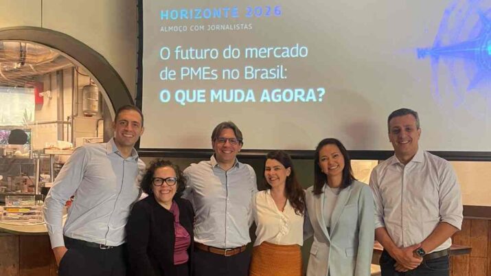 Executivos da BEE4, a bolsa das PMEs. Da esquerda para a direita: Daniel Debessa, novo diretor de Desenvolvimento de Mercado e Conexão com Participantes da BEE4; Cristiana Pereira, membro do conselho de administração da BEE4; Rodrigo Fiszman, cofundador e chairman da BEE4; Patricia Stille, cofundadora e CEO da BEE4; Joyce Saika, VP de Finanças, RI e Jurídico da Núclea; e Ricardo Dias, diretor de Novos Negócios da Núclea.