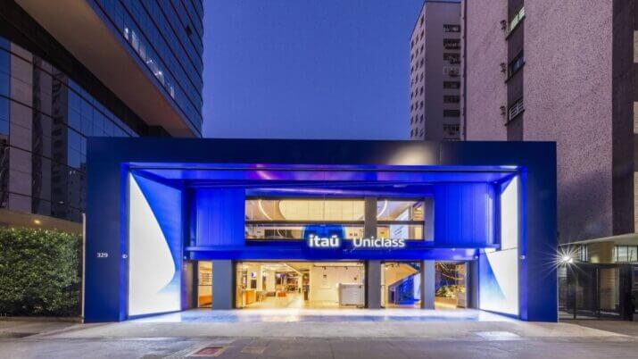 Itaú (ITUB4) inaugura novo Espaço Uniclass na Avenida Paulista.