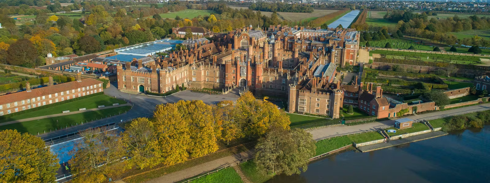 Hampton Court Palace,