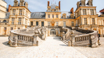 As escadarias do Castelo de Fontainebleau