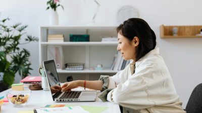 pexels-karola-g-8546751