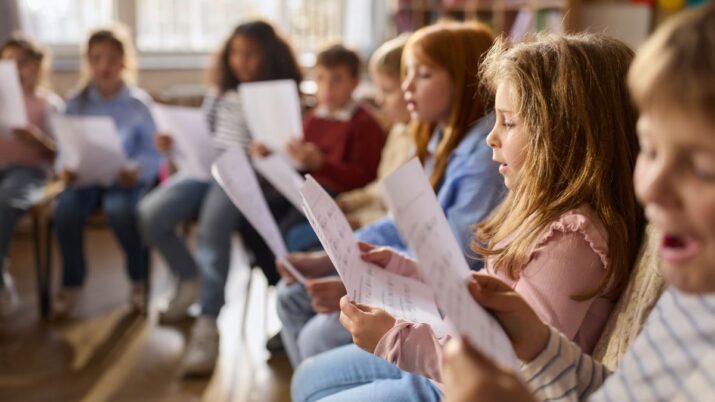 crianças salvam língua