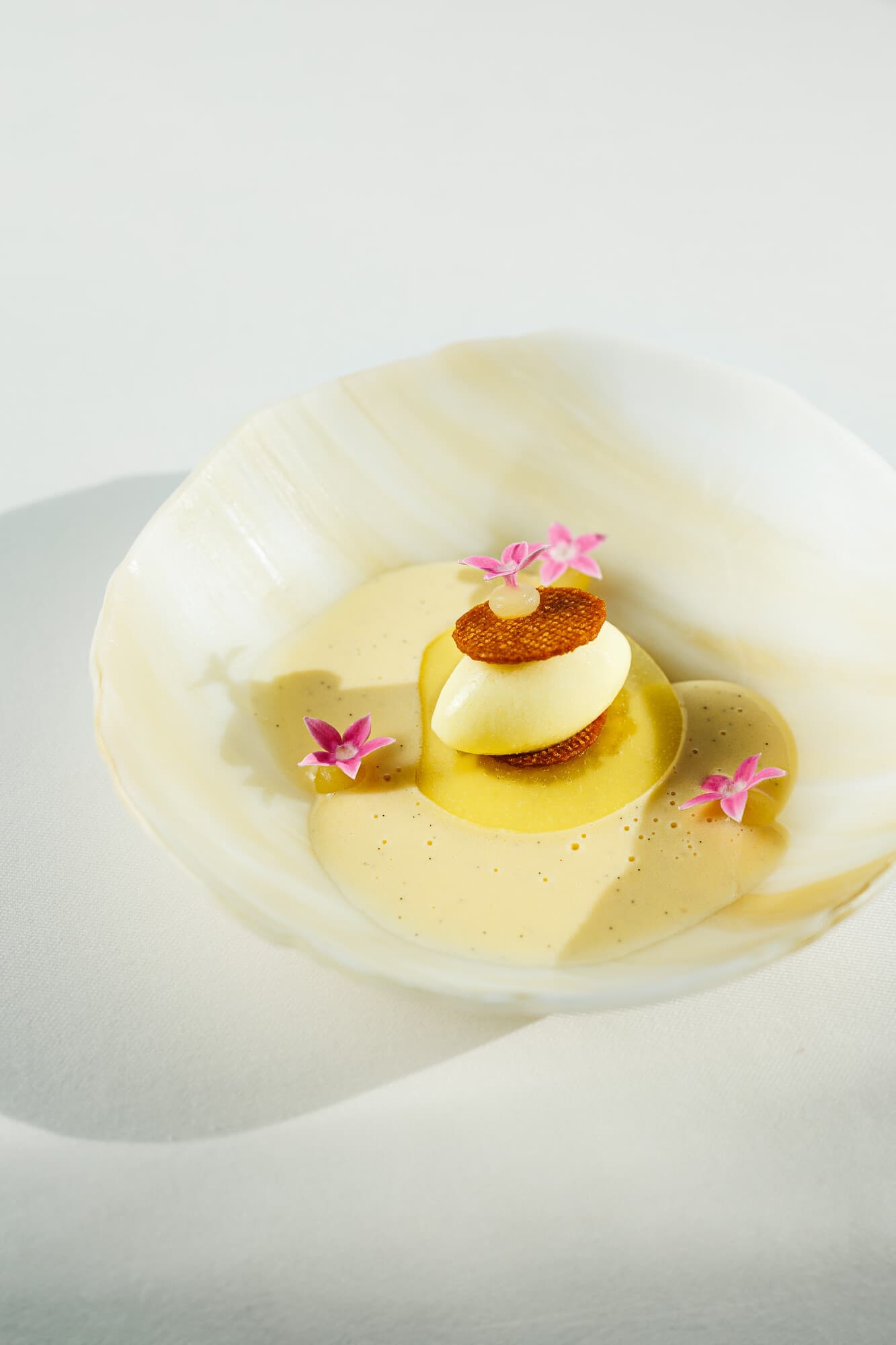 Ananas (abacaxi) com gengibre e cardamomo