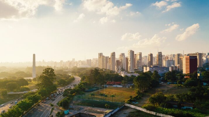 felipe-barradas-1sDnMcNgJUM-unsplash