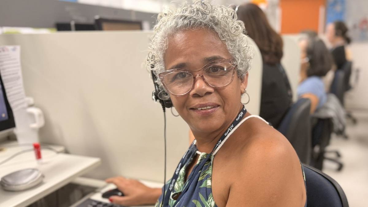 Naturgy mejora atención al cliente con 40% de profesionales 40+