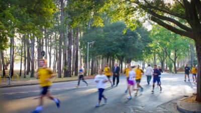 Corrida no Parque Ibirapuera - Imagem: iStock/wsfurlan