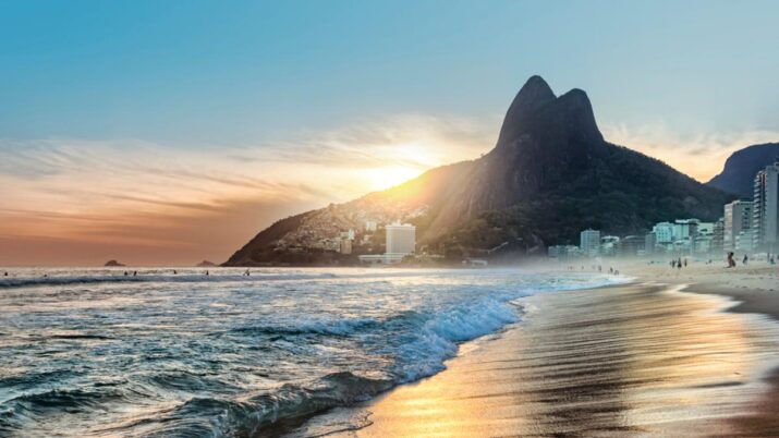 Brasil Rio de Janeiro Ipanema praia ao pôr do sol