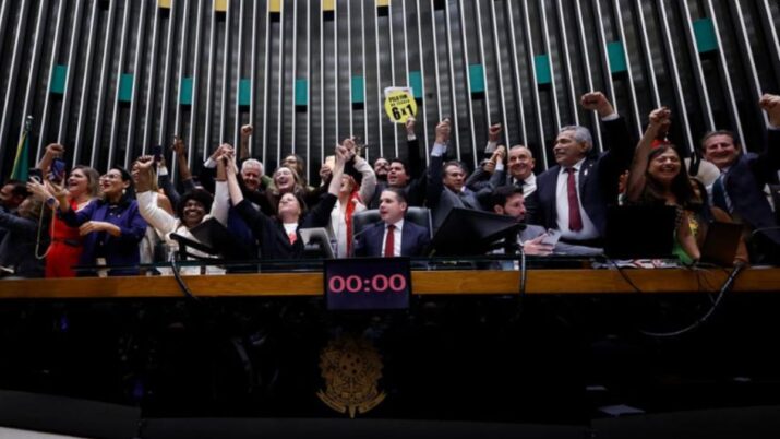 fim da escala 6x1 câmara dos deputados votação
