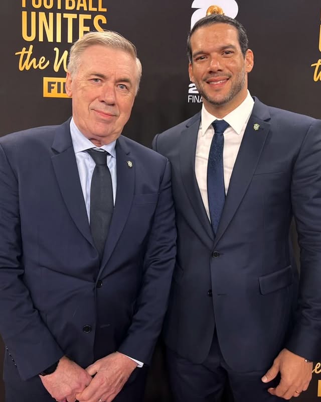 Carlo Ancelotti e o presidente da CBF, Samir Xaud em Washington