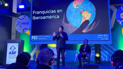 Painel de internacionalização de franquias na ABF Franchising Expo 2026
