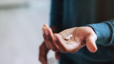 fezolinetanto menopausa remédio tratamennto terapia