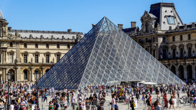 Paradeiro de joias roubadas em outubro no Louvre permanece um mistério