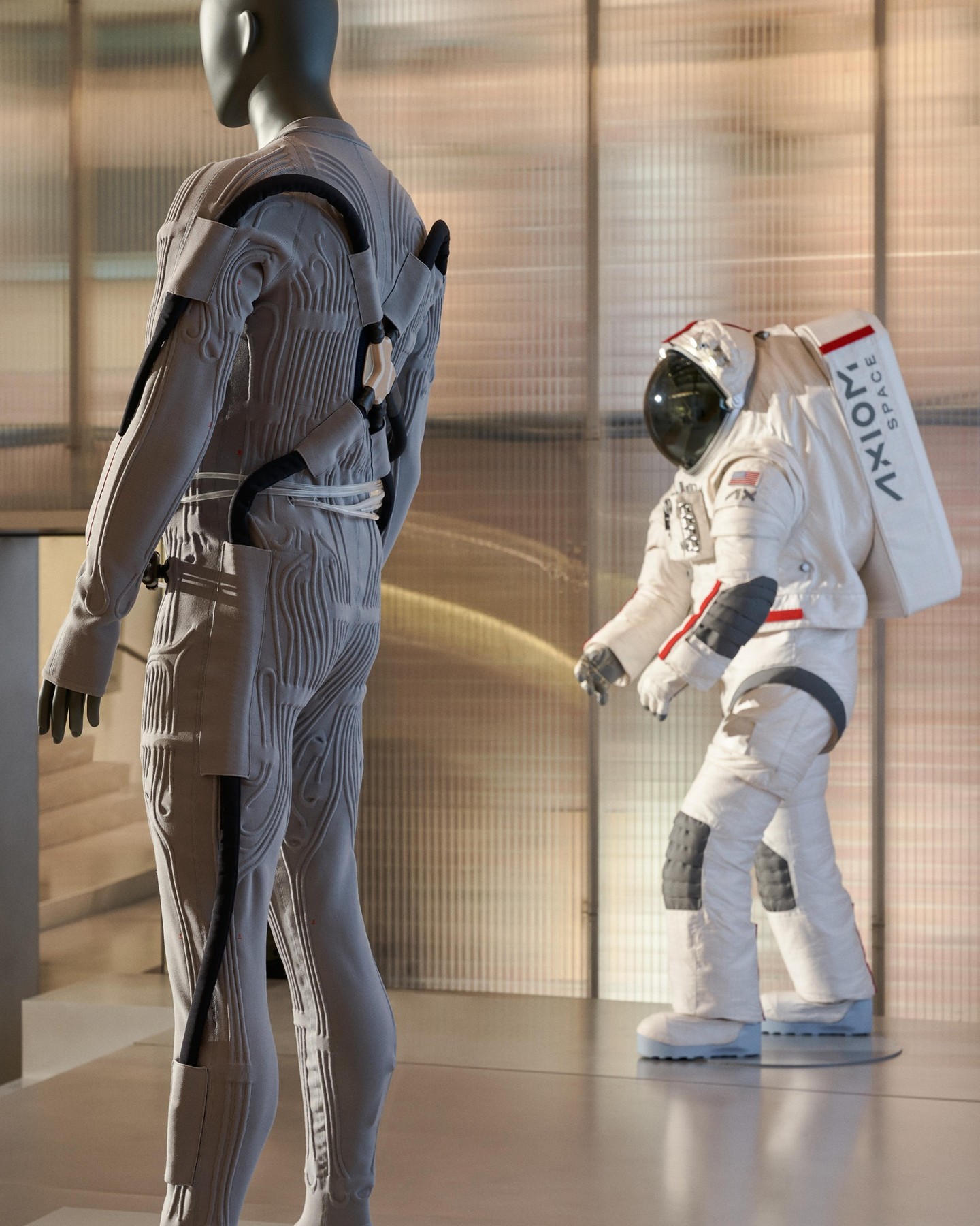 Trajes da Prada em parceria com a Axiom Space