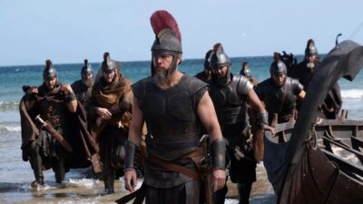 matt damon caracterizado como Odisseu (Ulisses) em a odisseia