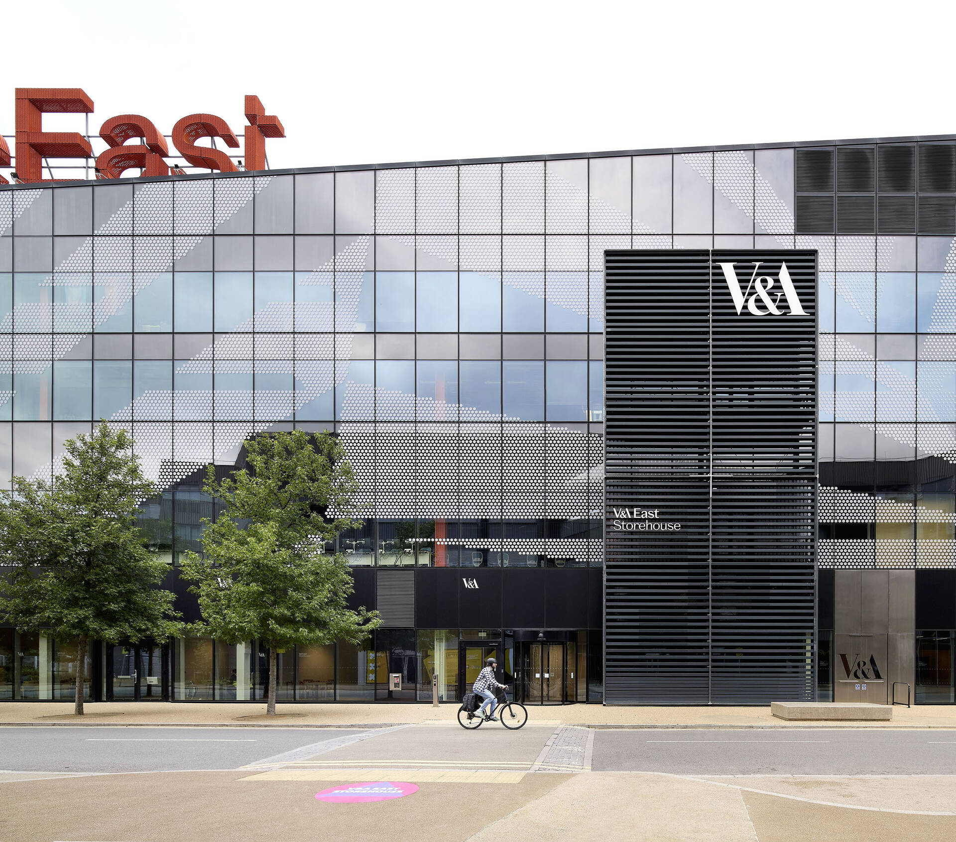 V&A East Storehouse, centro de armazenamento do museu Victoria and Albert