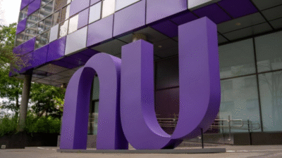 Fachada de escritório do Nubank