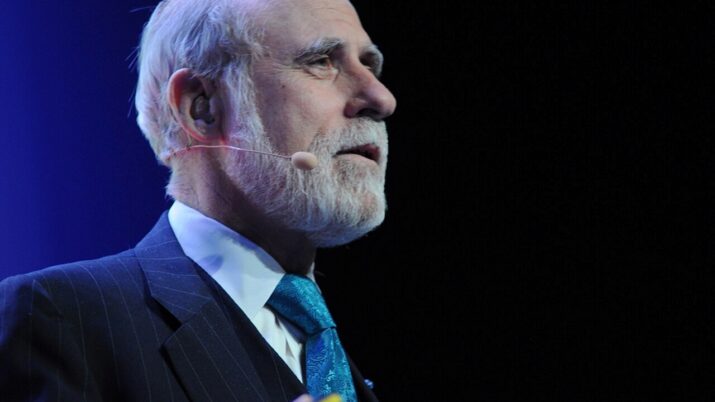 Vint Cerf em palestra