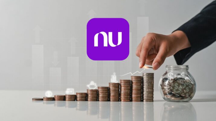 Moedas e logo Nubank