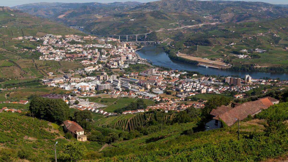 vista aérea de Peso da Régua, no Vale do Douro