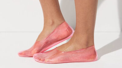 Jelly shoes e outros modelos são destaque em lista de tendências de consumo